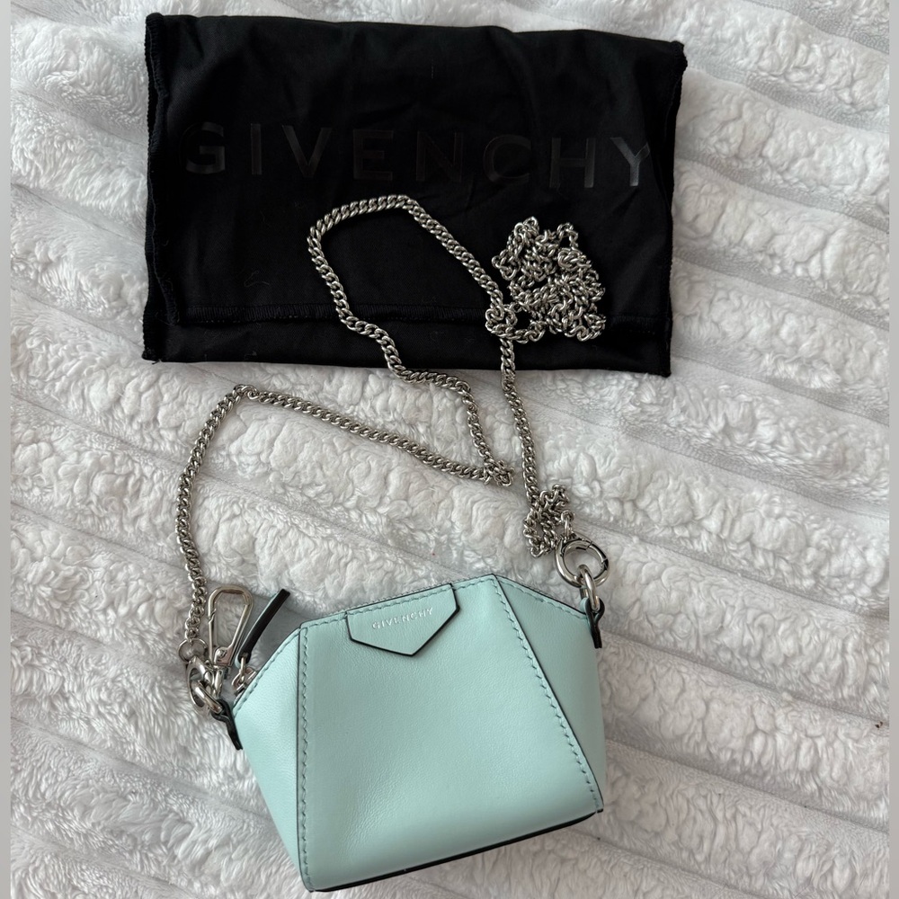 Givenchy BABY ANTIGONA BAG IN LEATHER WITH CHAIN